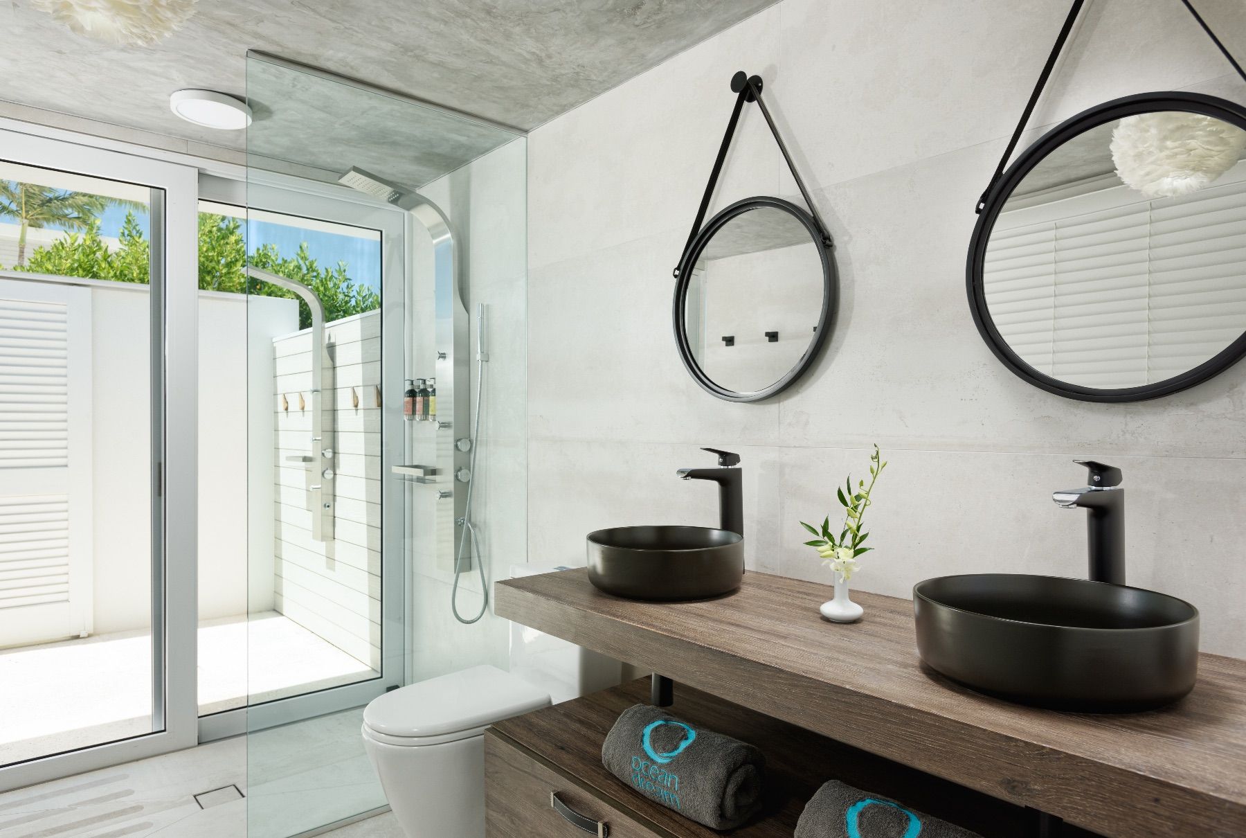 Ensuite